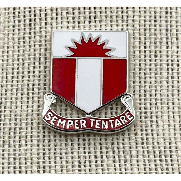 US Army Pin 321st Engineer Battalion Unit Crest Semper Tentare Military USA - Picture 6 of 6